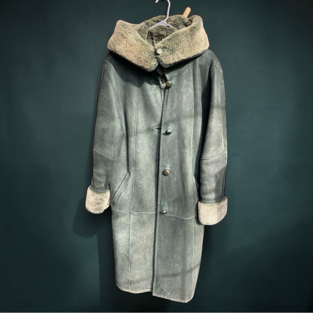 HARTMAN Shearling Coat | Vintage Green Sheepskin Suede Fur Jacket - Picture 17 of 17